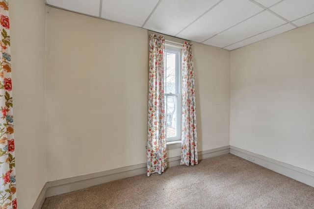 94 South St, Ware, MA 01082