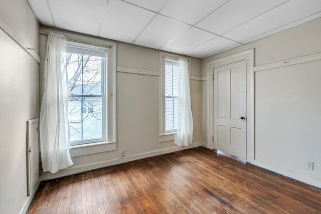 94 South St, Ware, MA 01082