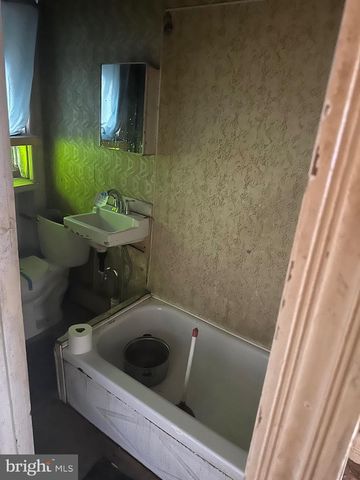 1532 N 28TH ST, Philadelphia, PA 19121