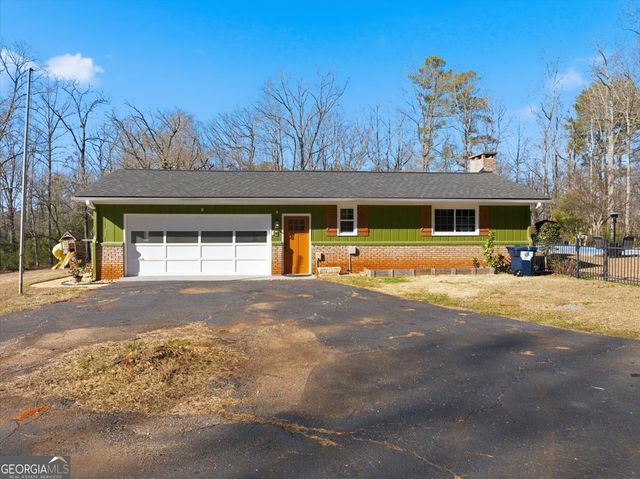 148 Dana Drive, Fayetteville, GA 30215