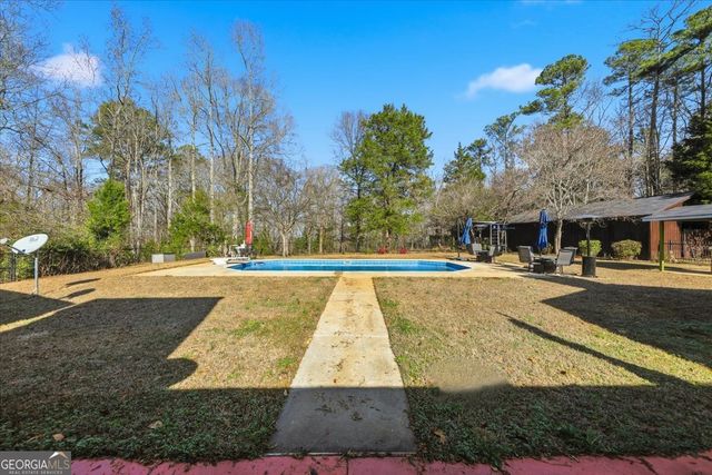 148 Dana Drive, Fayetteville, GA 30215