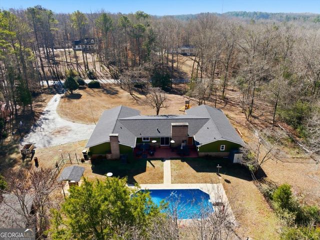 148 Dana Drive, Fayetteville, GA 30215