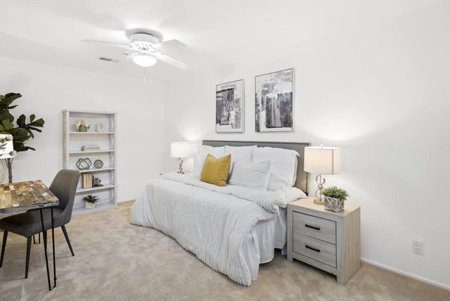 951 La Mesa Terrace A, Sunnyvale, CA 94086