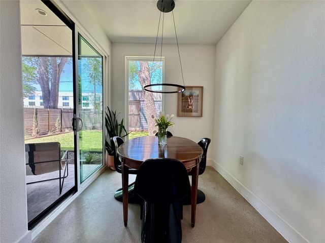 619 Tillery ST A, Austin, TX 78702