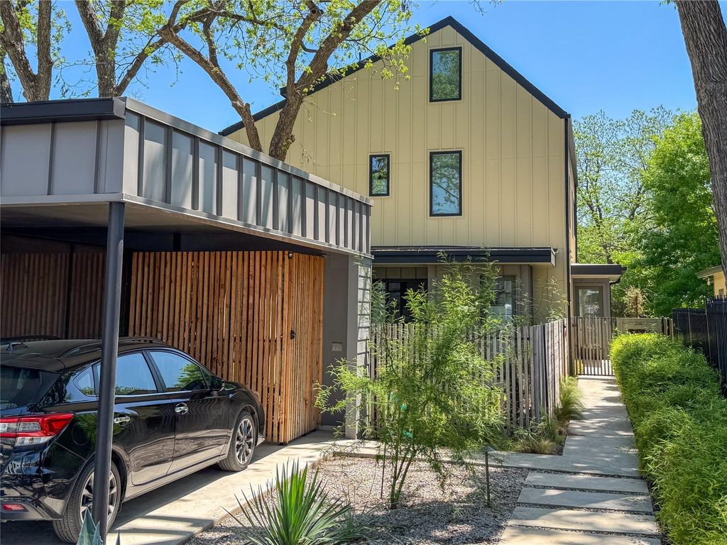 619 Tillery ST A, Austin, TX 78702