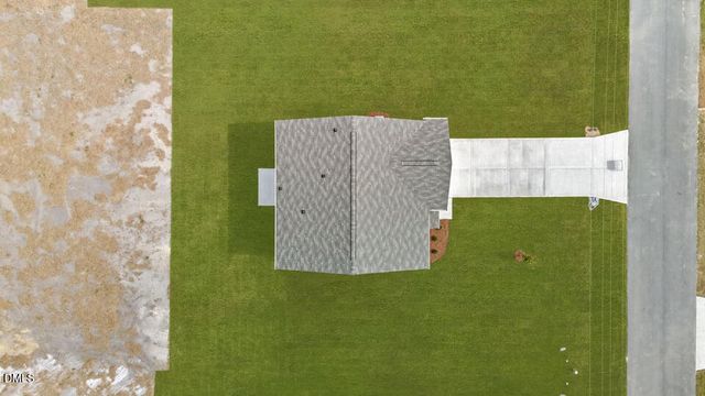 208 Wood Street, La Grange, NC 28551