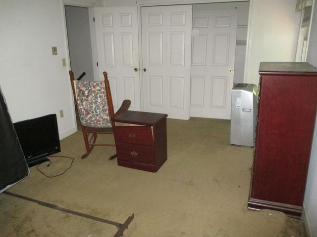 101 Bellamy Woods Road, Dover, NH 03820
