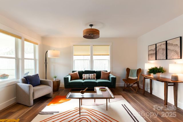 58 Balm Grove Avenue, Asheville, NC 28806