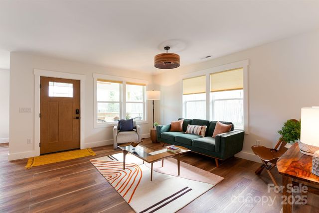 58 Balm Grove Avenue, Asheville, NC 28806