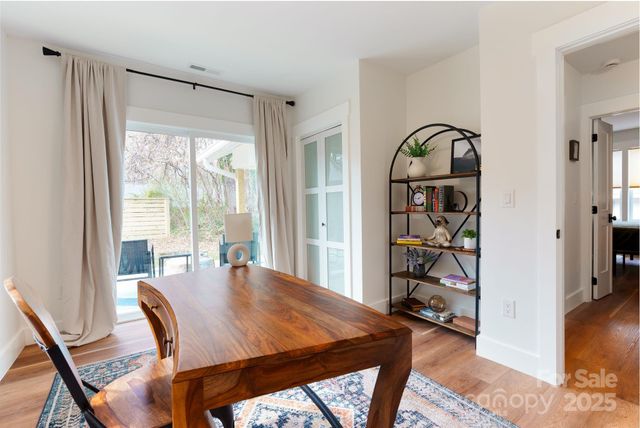 58 Balm Grove Avenue, Asheville, NC 28806