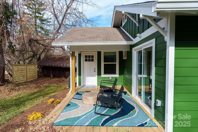 58 Balm Grove Avenue, Asheville, NC 28806