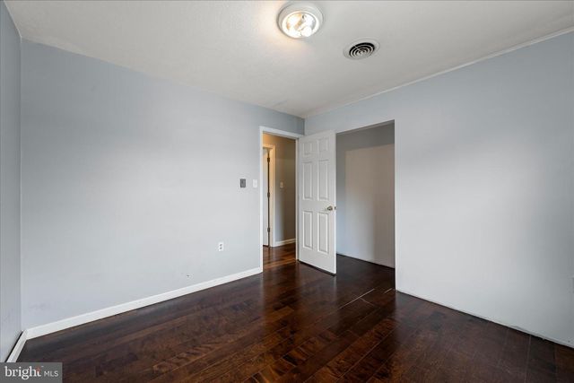 320 BEAUREGARD BLVD, Charles Town, WV 25414