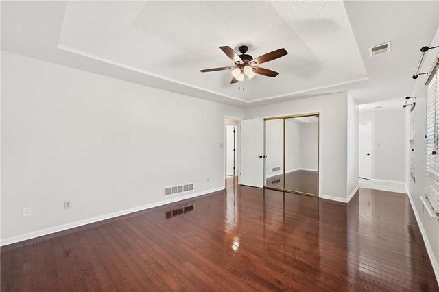 625 SE Shiloh Drive, Lee's Summit, MO 64063