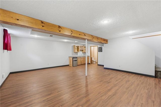 625 SE Shiloh Drive, Lee's Summit, MO 64063