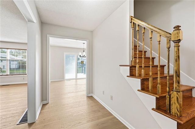 625 SE Shiloh Drive, Lee's Summit, MO 64063