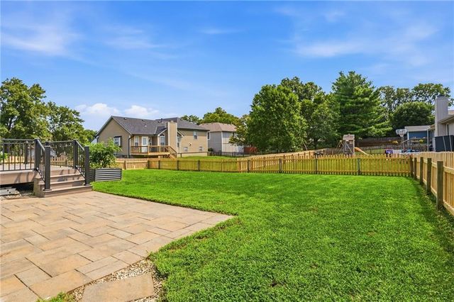 625 SE Shiloh Drive, Lee's Summit, MO 64063