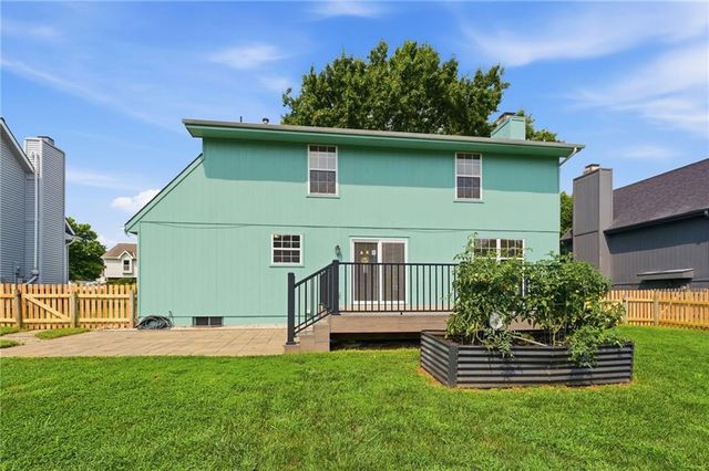 625 SE Shiloh Drive, Lee's Summit, MO 64063