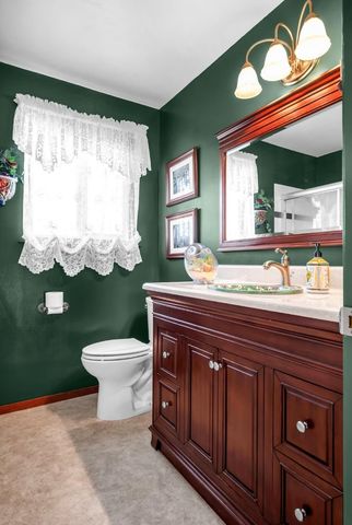 2836 Adirondack Way, Sacramento, CA 95827