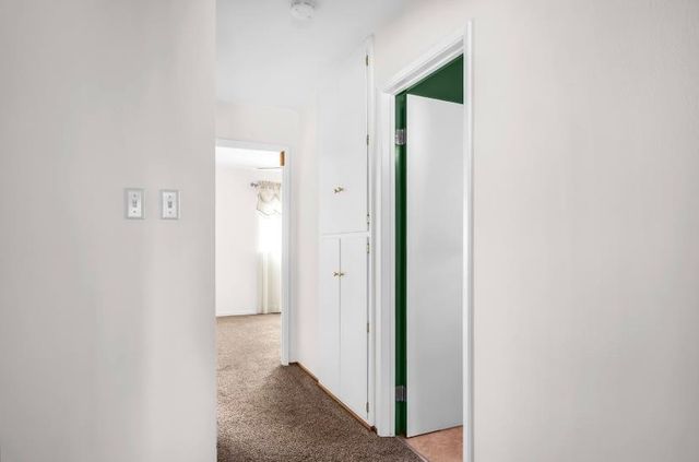 2836 Adirondack Way, Sacramento, CA 95827