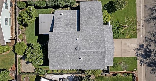 2836 Adirondack Way, Sacramento, CA 95827