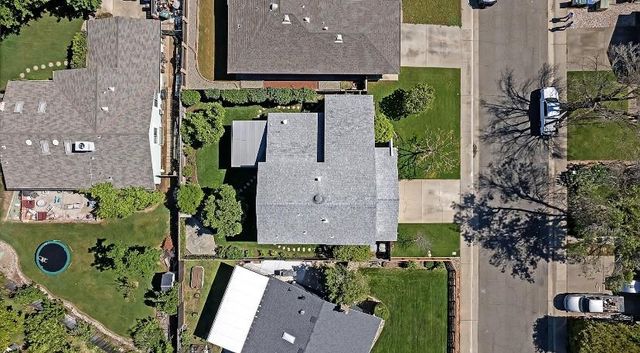 2836 Adirondack Way, Sacramento, CA 95827