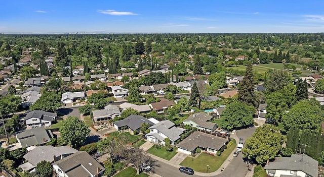 2836 Adirondack Way, Sacramento, CA 95827