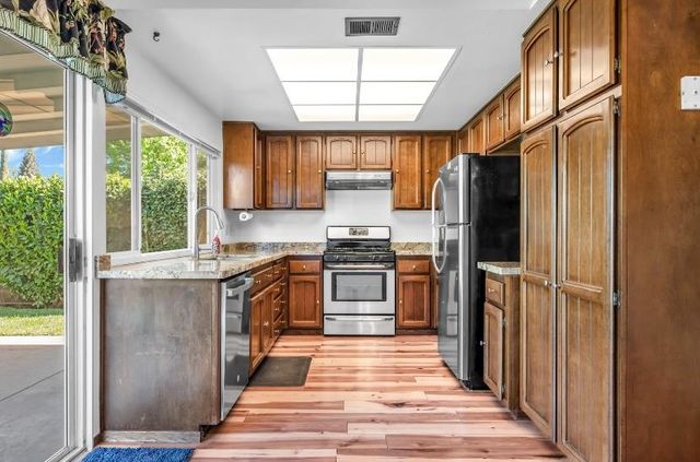 2836 Adirondack Way, Sacramento, CA 95827