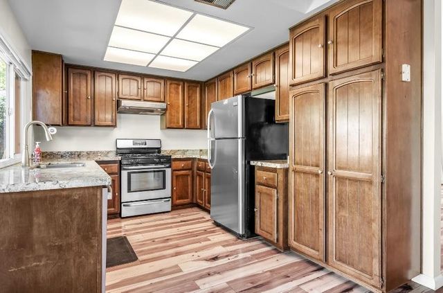 2836 Adirondack Way, Sacramento, CA 95827