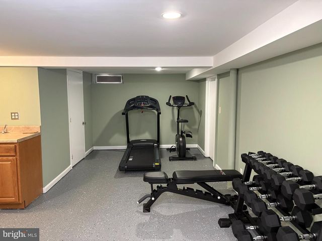 500 PARK AVE, Baltimore, MD 21204