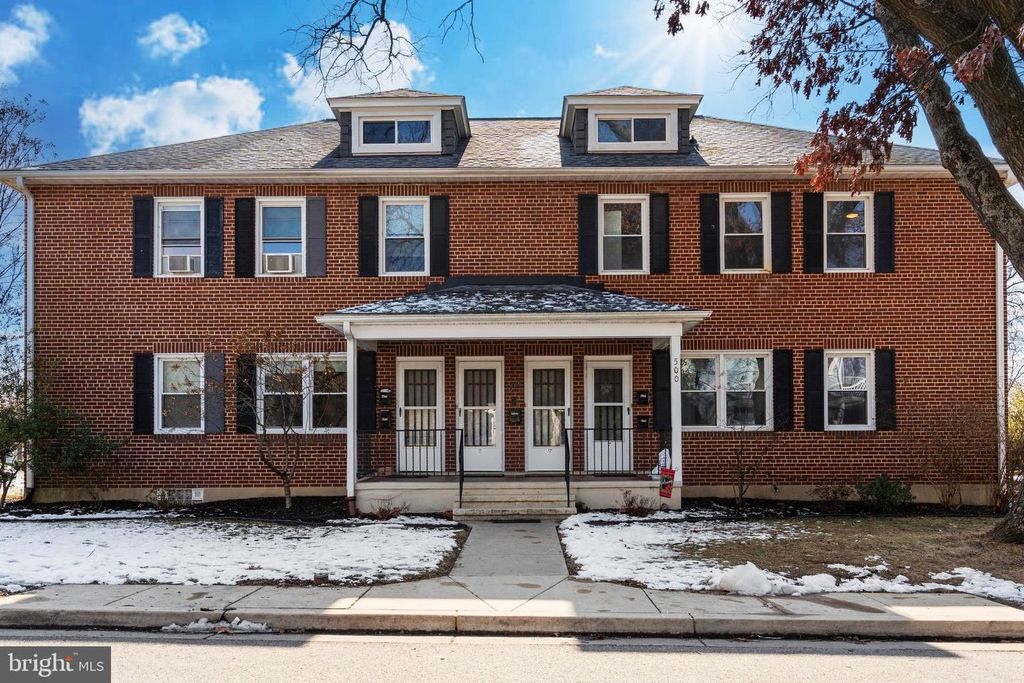 500 PARK AVE, Baltimore, MD 21204