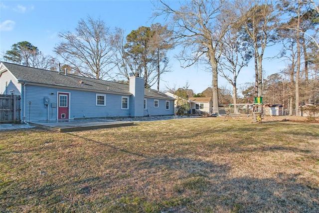 636 Village Green PW, Newport News, VA 23602