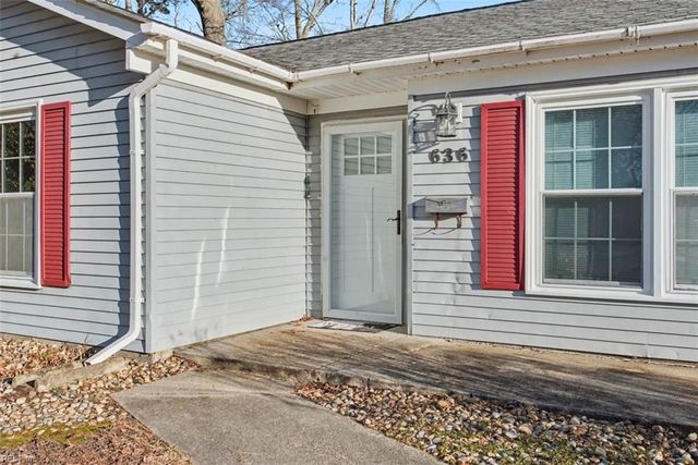 636 Village Green PW, Newport News, VA 23602