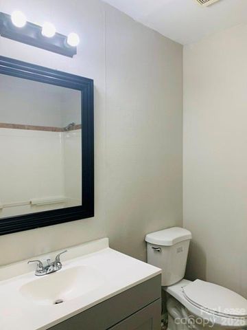 2601 Dion Avenue, Charlotte, NC 28212