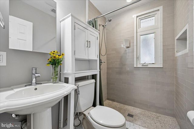8407 TAHONA DR, Silver Spring, MD 20903
