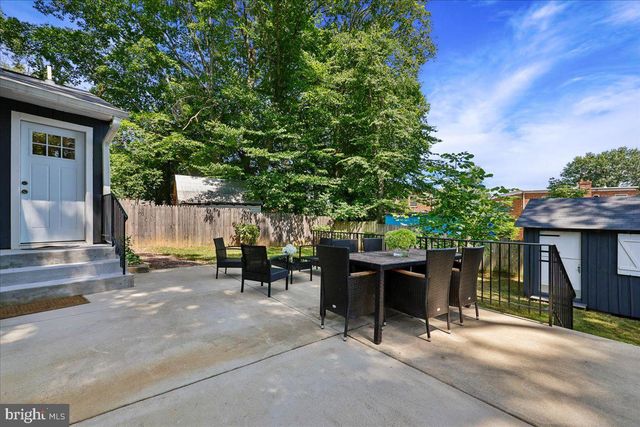 8407 TAHONA DR, Silver Spring, MD 20903