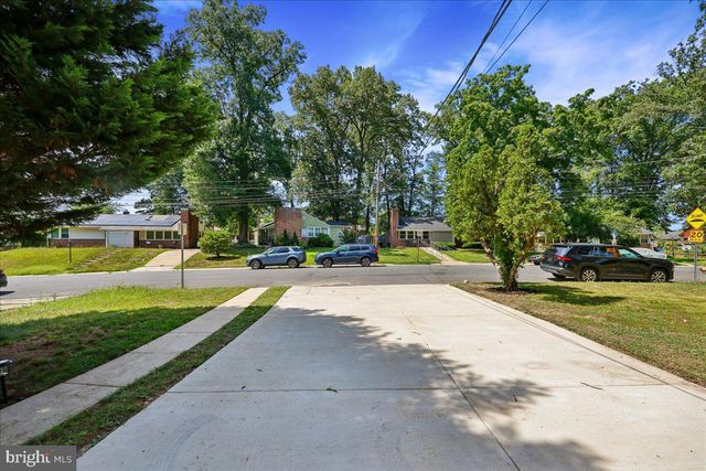 8407 TAHONA DR, Silver Spring, MD 20903