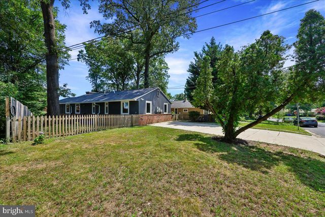8407 TAHONA DR, Silver Spring, MD 20903