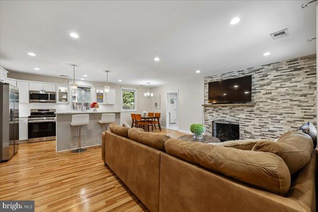 8407 TAHONA DR, Silver Spring, MD 20903