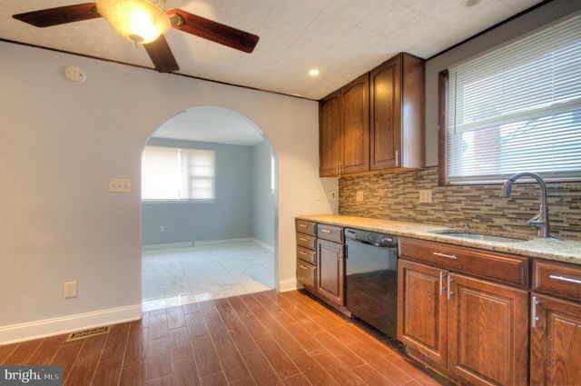 32 FAIRMOUNT AVE, Lindenwold, NJ 08021