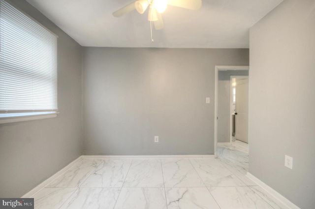 32 FAIRMOUNT AVE, Lindenwold, NJ 08021