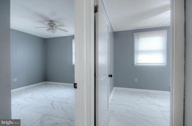 32 FAIRMOUNT AVE, Lindenwold, NJ 08021