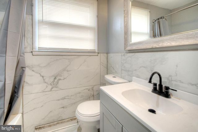 32 FAIRMOUNT AVE, Lindenwold, NJ 08021