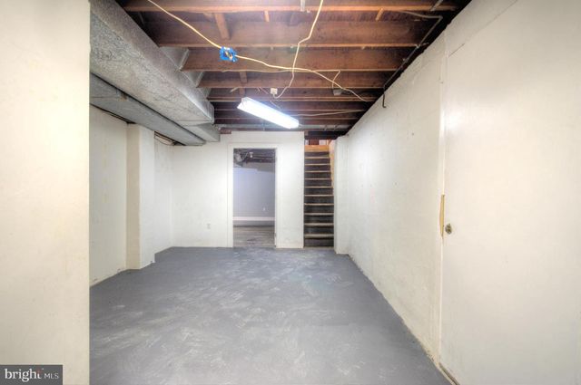 32 FAIRMOUNT AVE, Lindenwold, NJ 08021