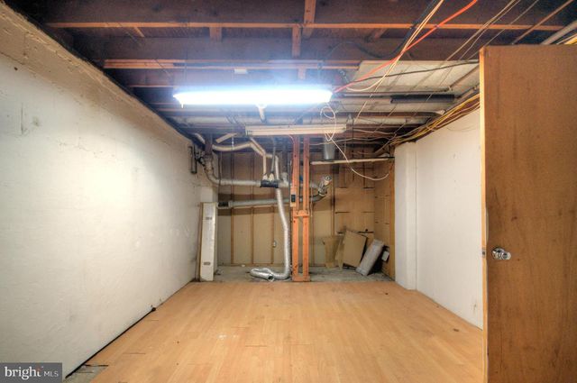 32 FAIRMOUNT AVE, Lindenwold, NJ 08021