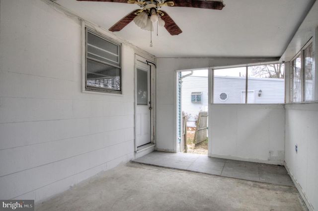 32 FAIRMOUNT AVE, Lindenwold, NJ 08021