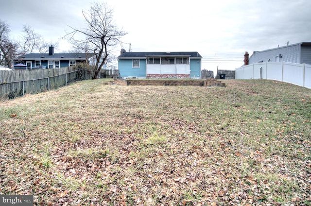 32 FAIRMOUNT AVE, Lindenwold, NJ 08021