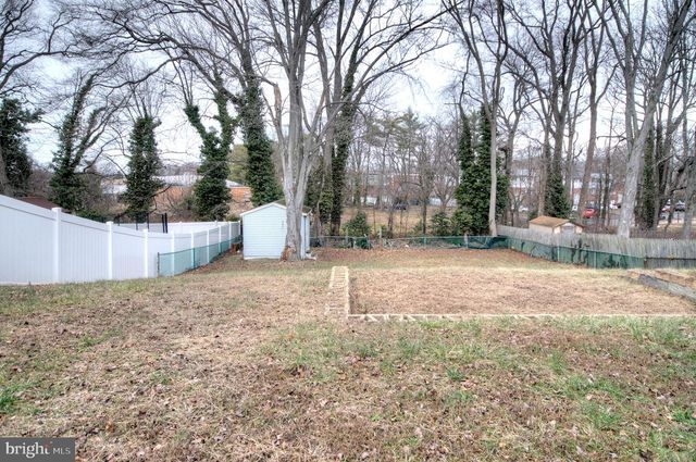 32 FAIRMOUNT AVE, Lindenwold, NJ 08021