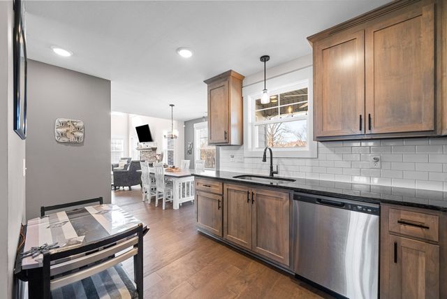 1525 Collins View Way, Clarksville, TN 37043