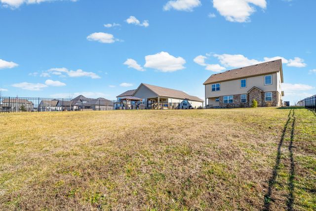 1525 Collins View Way, Clarksville, TN 37043
