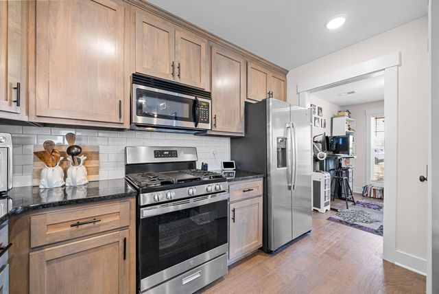 1525 Collins View Way, Clarksville, TN 37043